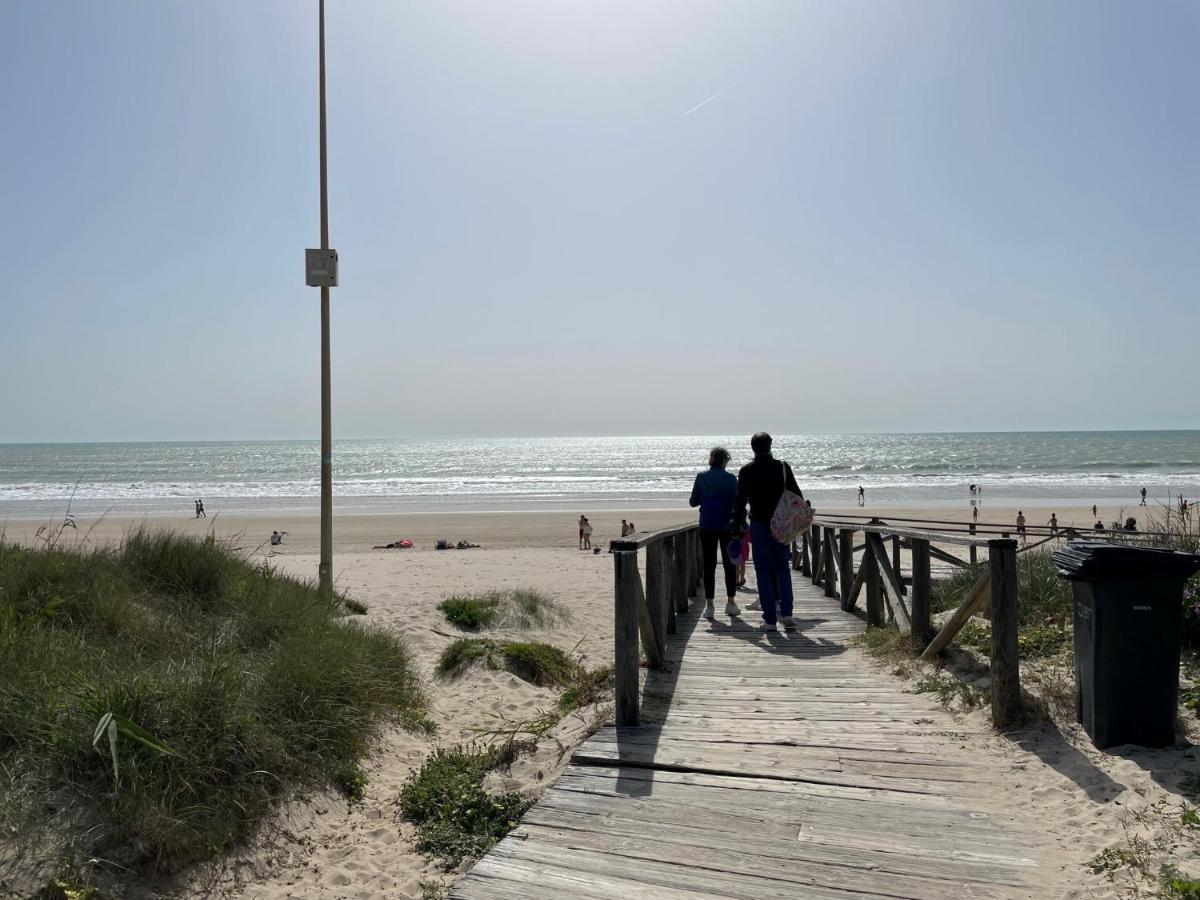 Hochwertiges Haus In Wunderschoener Golf Anlage Am Meer Rota Esterno foto