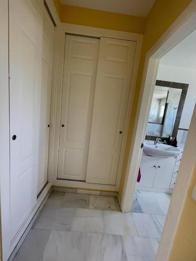 Hochwertiges Haus In Wunderschoener Golf Anlage Am Meer Rota Esterno foto